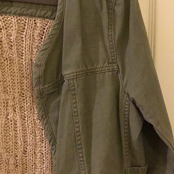 Jacket - Picture 4 of 6